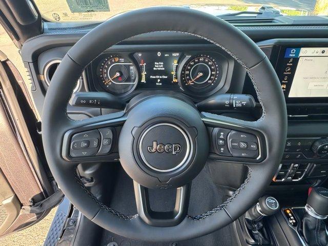 new 2025 Jeep Gladiator car, priced at $44,782