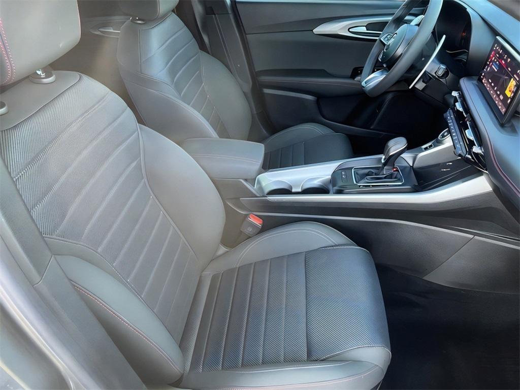 used 2024 Dodge Hornet car, priced at $28,000