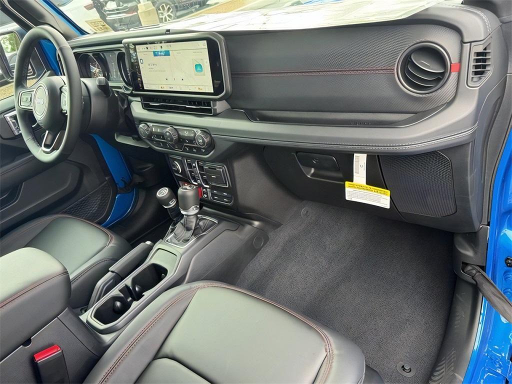 new 2025 Jeep Wrangler car, priced at $68,602