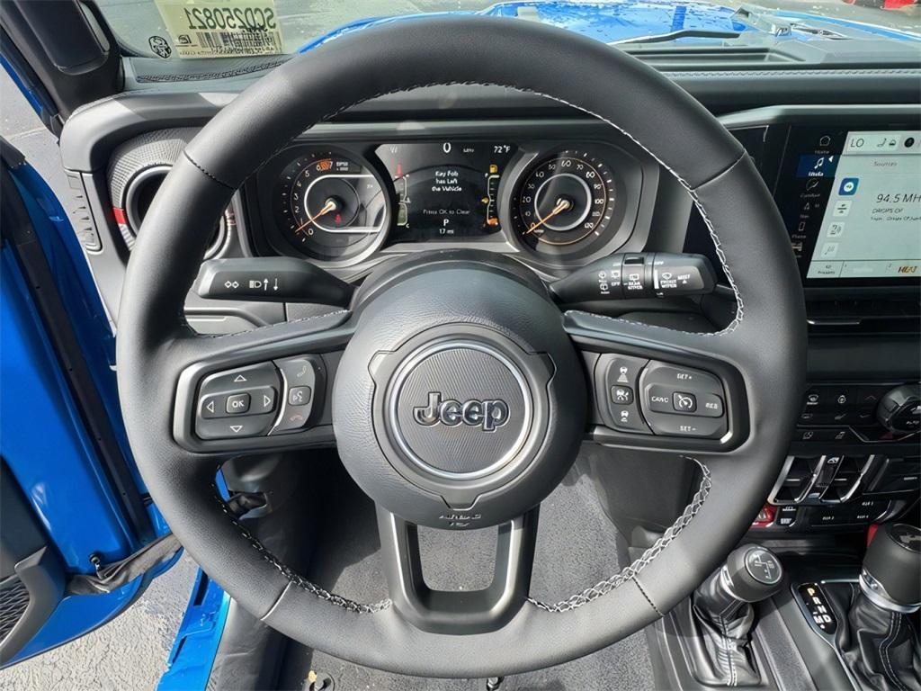 new 2025 Jeep Wrangler car, priced at $68,602