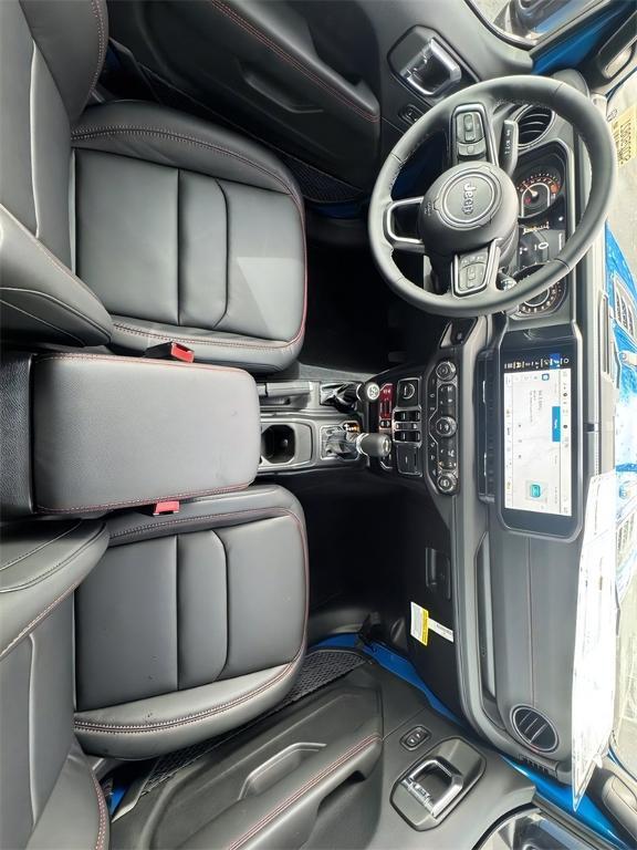 new 2025 Jeep Wrangler car, priced at $68,602