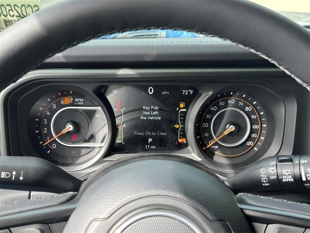new 2025 Jeep Wrangler car, priced at $68,602