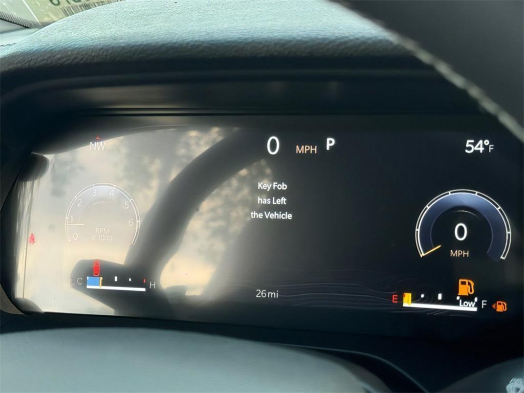 new 2025 Jeep Grand Cherokee car, priced at $40,072