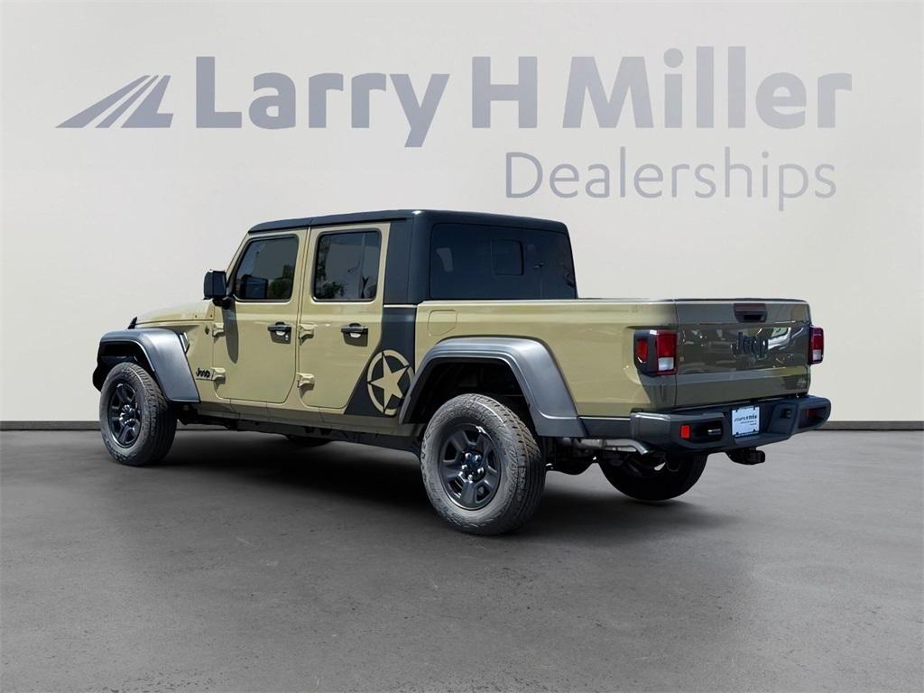 new 2025 Jeep Gladiator car, priced at $42,074