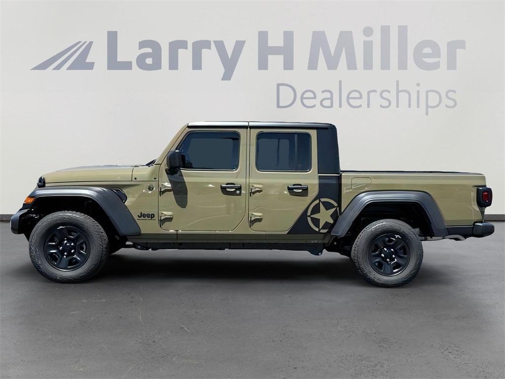 new 2025 Jeep Gladiator car, priced at $42,074