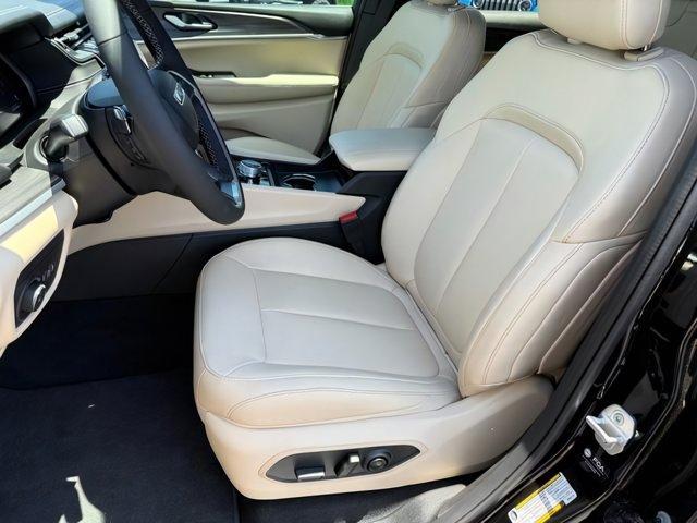 new 2025 Jeep Grand Cherokee L car, priced at $46,659