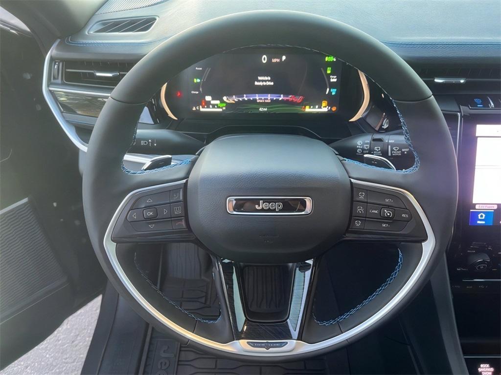 new 2025 Jeep Grand Cherokee 4xe car, priced at $60,387