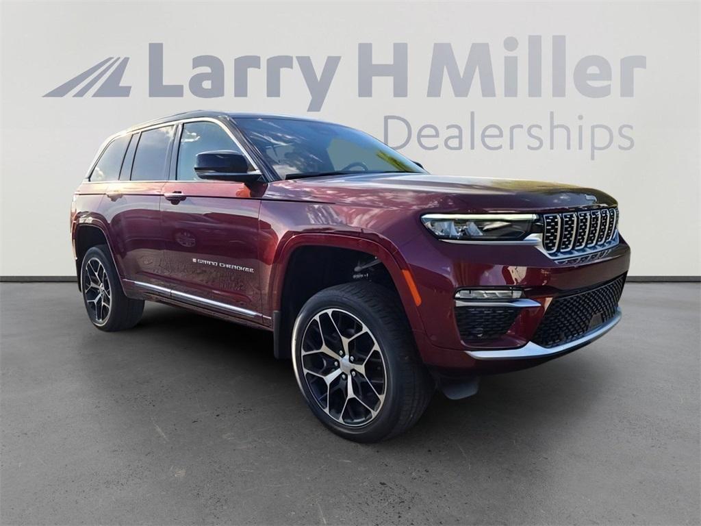 used 2025 Jeep Grand Cherokee car, priced at $55,500