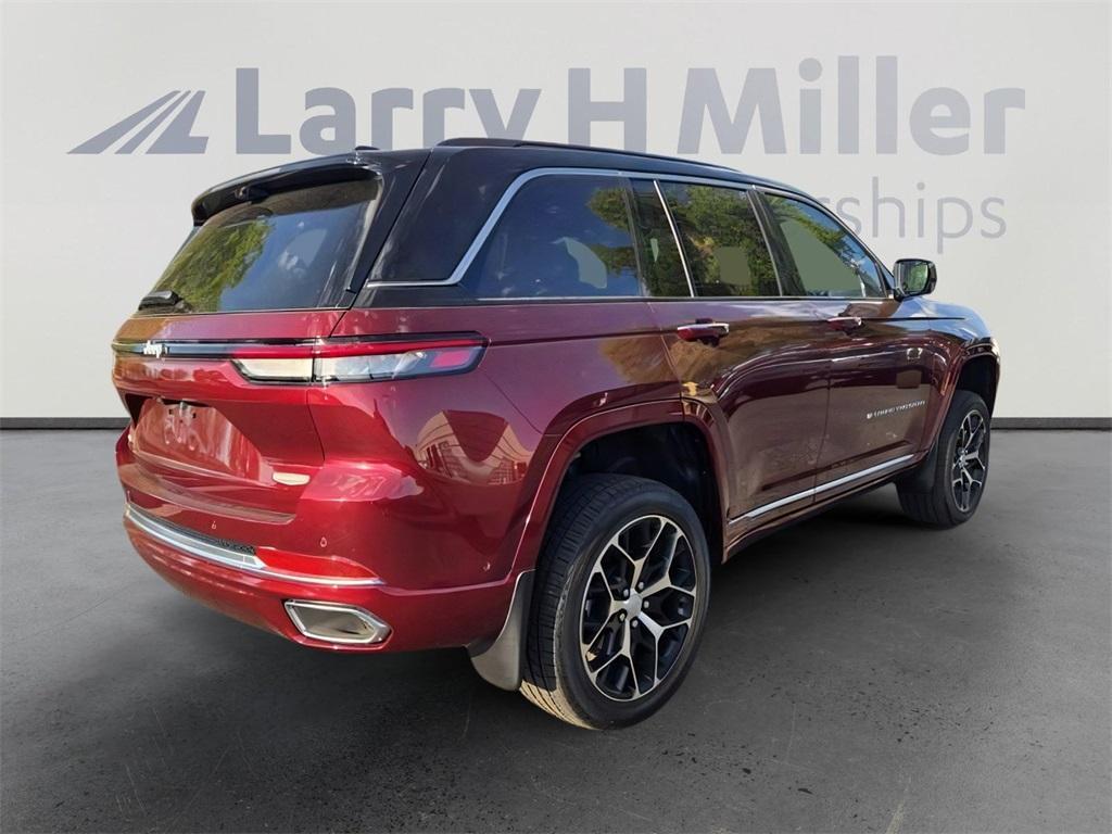 used 2025 Jeep Grand Cherokee car, priced at $55,500
