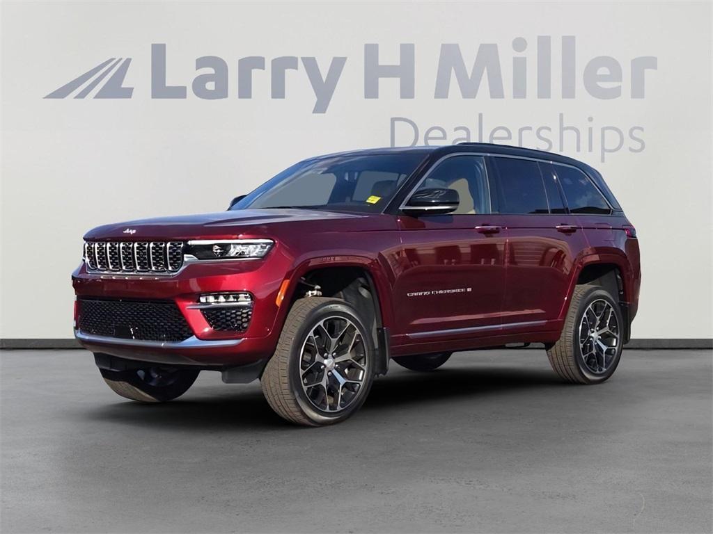 used 2025 Jeep Grand Cherokee car, priced at $55,500