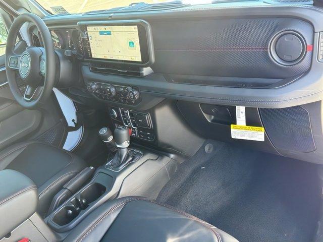 new 2025 Jeep Wrangler car, priced at $65,507