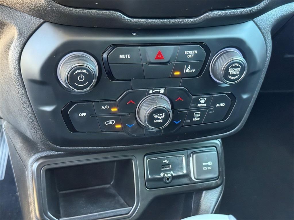 used 2021 Jeep Renegade car, priced at $18,500