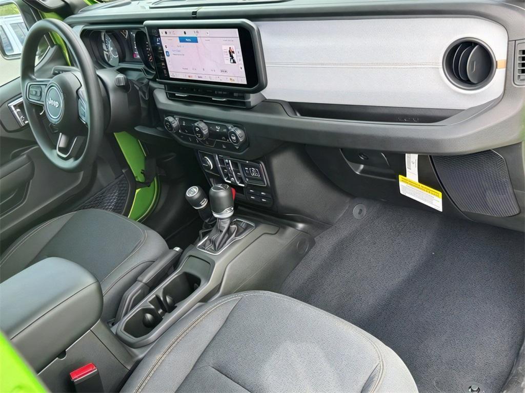 new 2025 Jeep Gladiator car, priced at $39,277
