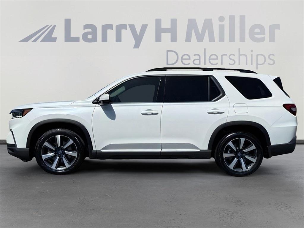 used 2024 Honda Pilot car, priced at $46,000
