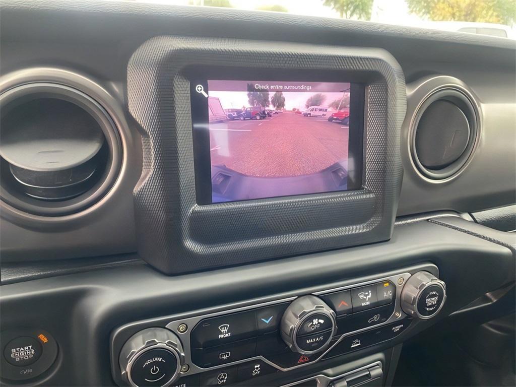 used 2023 Jeep Gladiator car, priced at $28,000