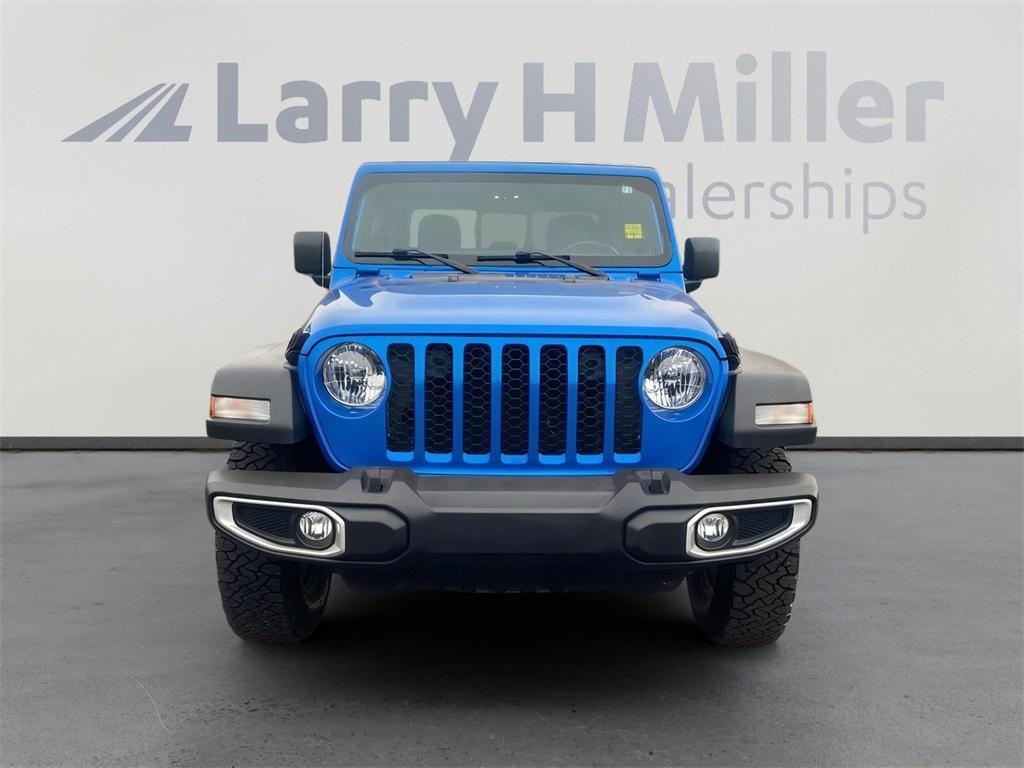 used 2023 Jeep Gladiator car, priced at $28,000