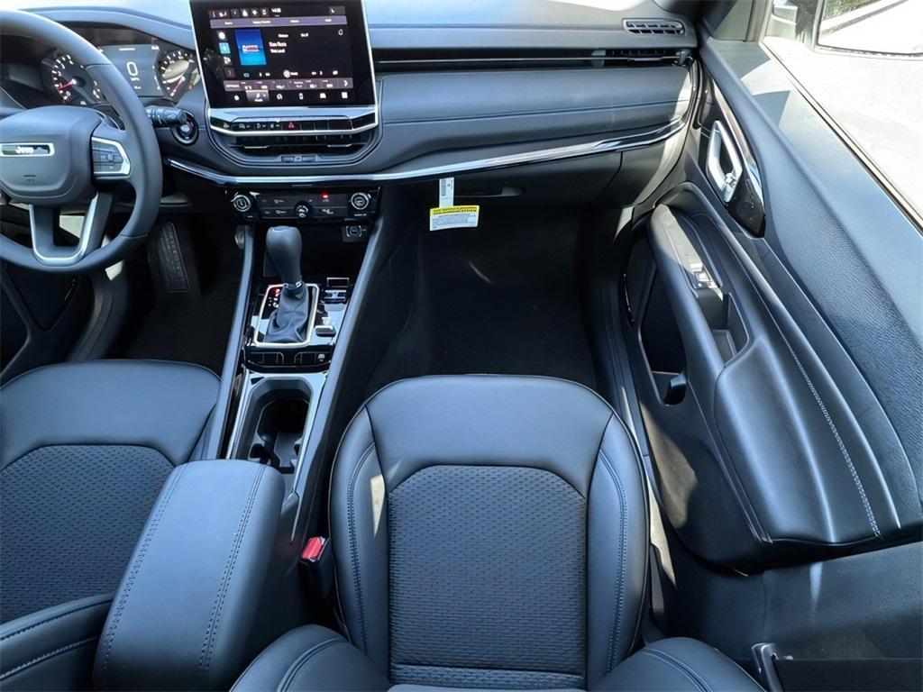 new 2026 Jeep Compass car, priced at $32,090