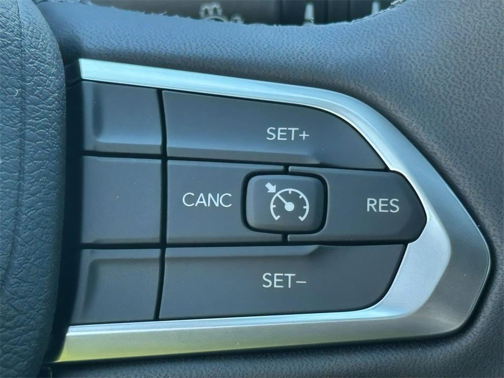 new 2026 Jeep Compass car, priced at $32,090