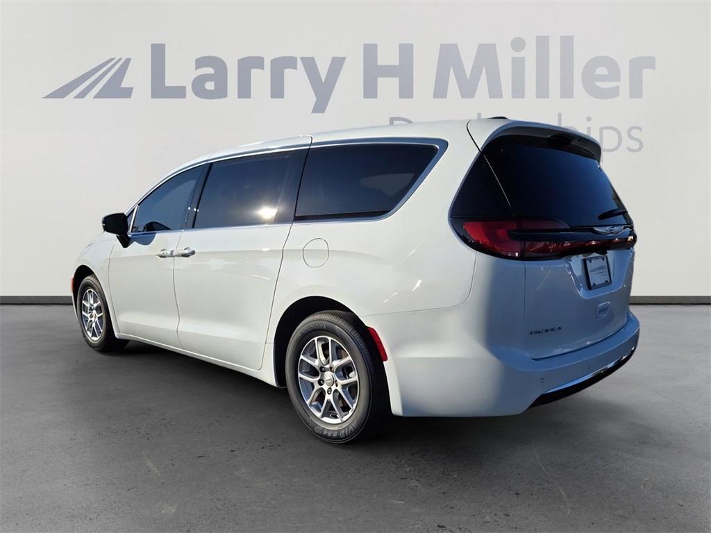 new 2026 Chrysler Pacifica car, priced at $42,210
