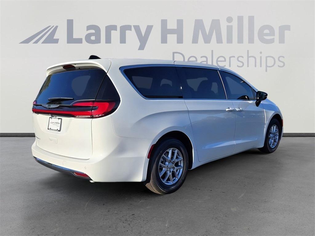 new 2026 Chrysler Pacifica car, priced at $42,210