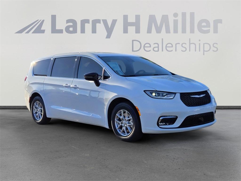 new 2026 Chrysler Pacifica car, priced at $42,210