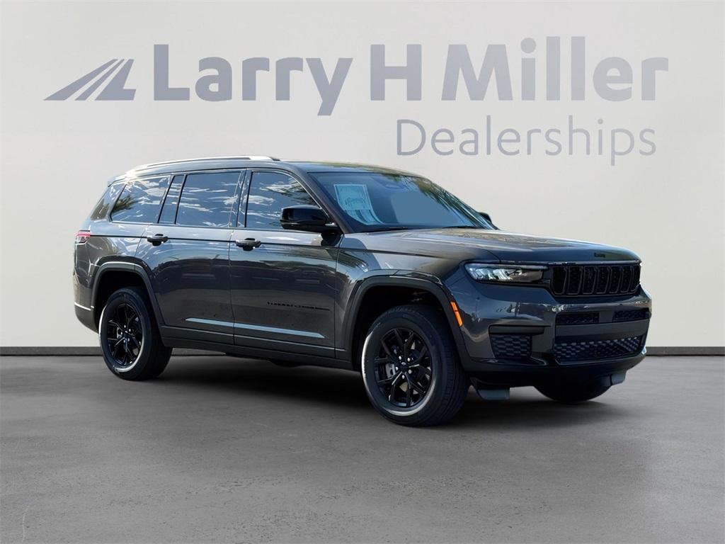 new 2025 Jeep Grand Cherokee L car, priced at $39,072