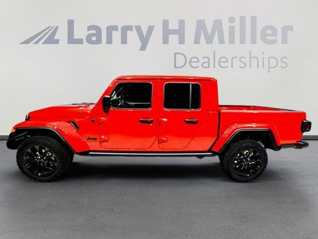 new 2025 Jeep Gladiator car, priced at $42,272