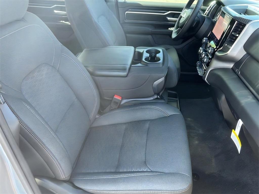 new 2025 Ram 1500 car, priced at $47,075