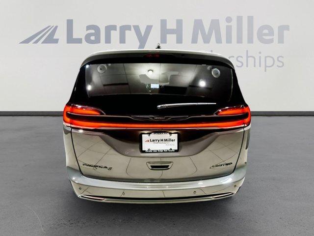 new 2025 Chrysler Pacifica car, priced at $46,107