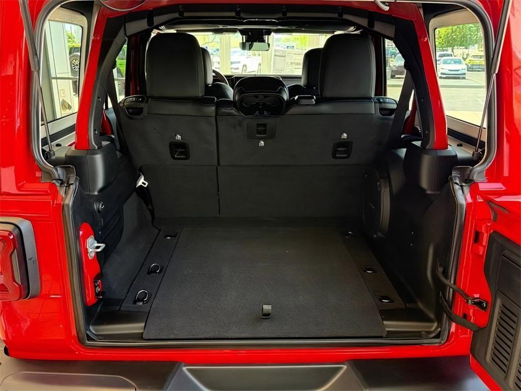 new 2025 Jeep Wrangler car, priced at $101,327