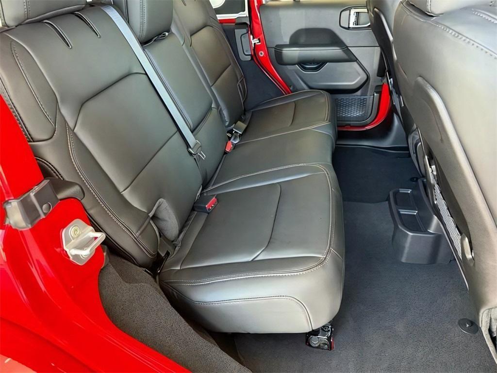 new 2025 Jeep Wrangler car, priced at $101,327