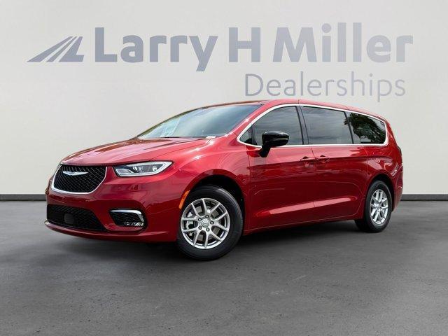 new 2026 Chrysler Pacifica car, priced at $41,955