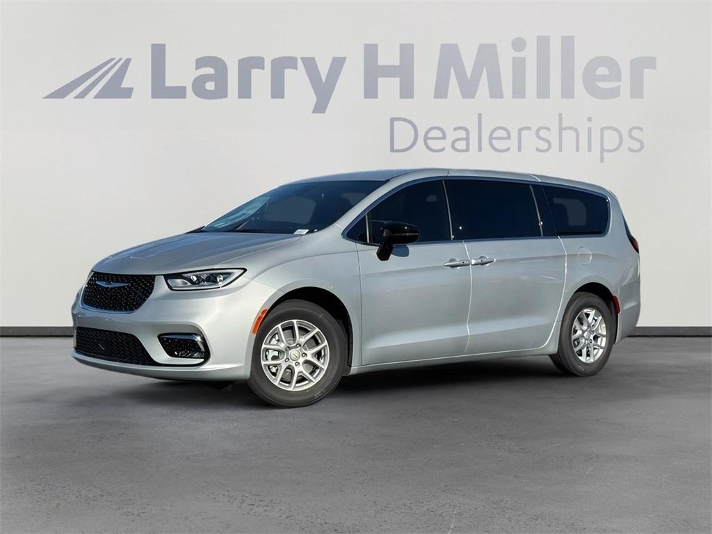 new 2026 Chrysler Pacifica car, priced at $43,085