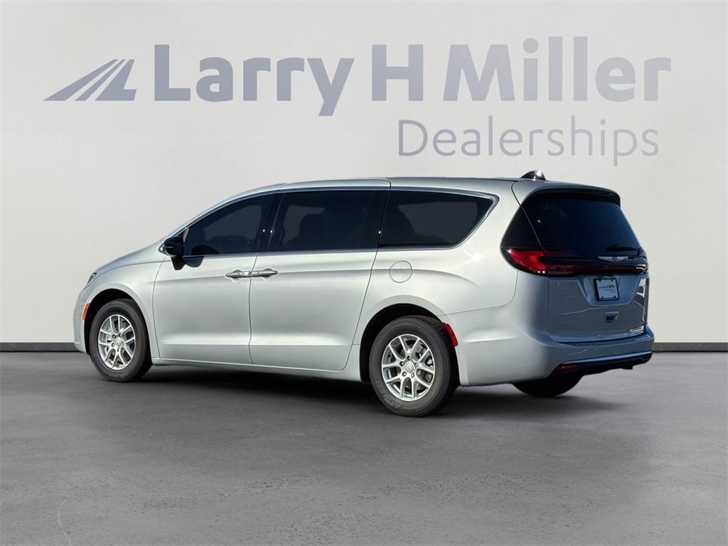 new 2026 Chrysler Pacifica car, priced at $42,335