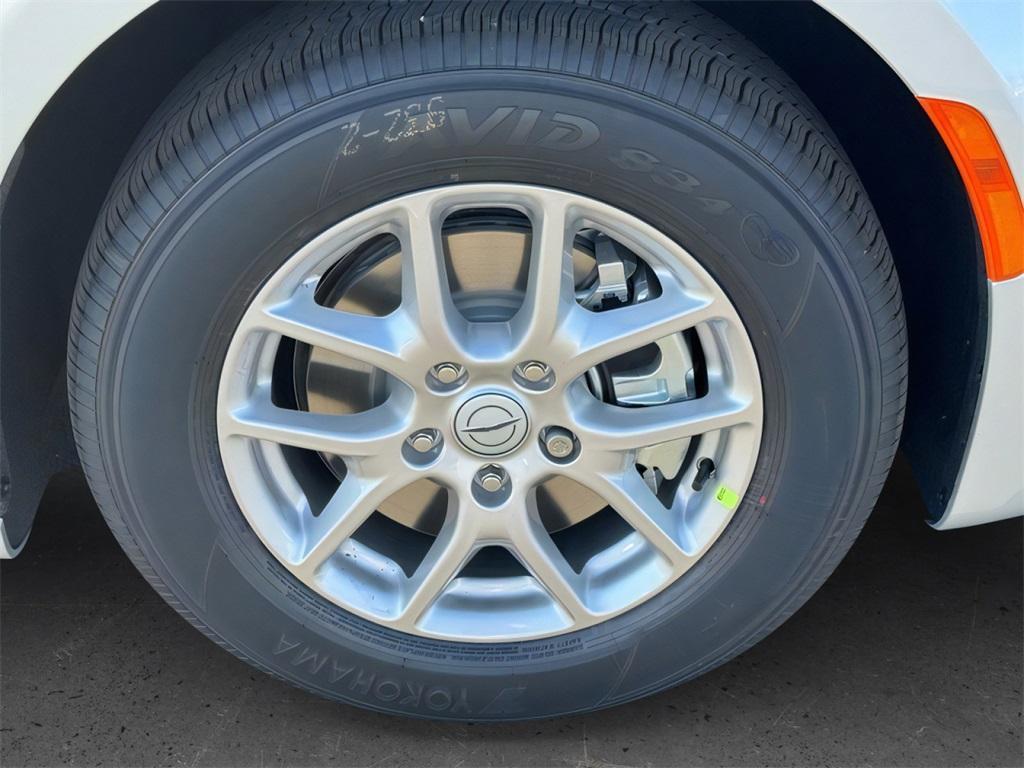 new 2026 Chrysler Pacifica car, priced at $42,335