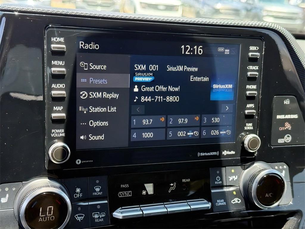 used 2021 Toyota Highlander car, priced at $38,000