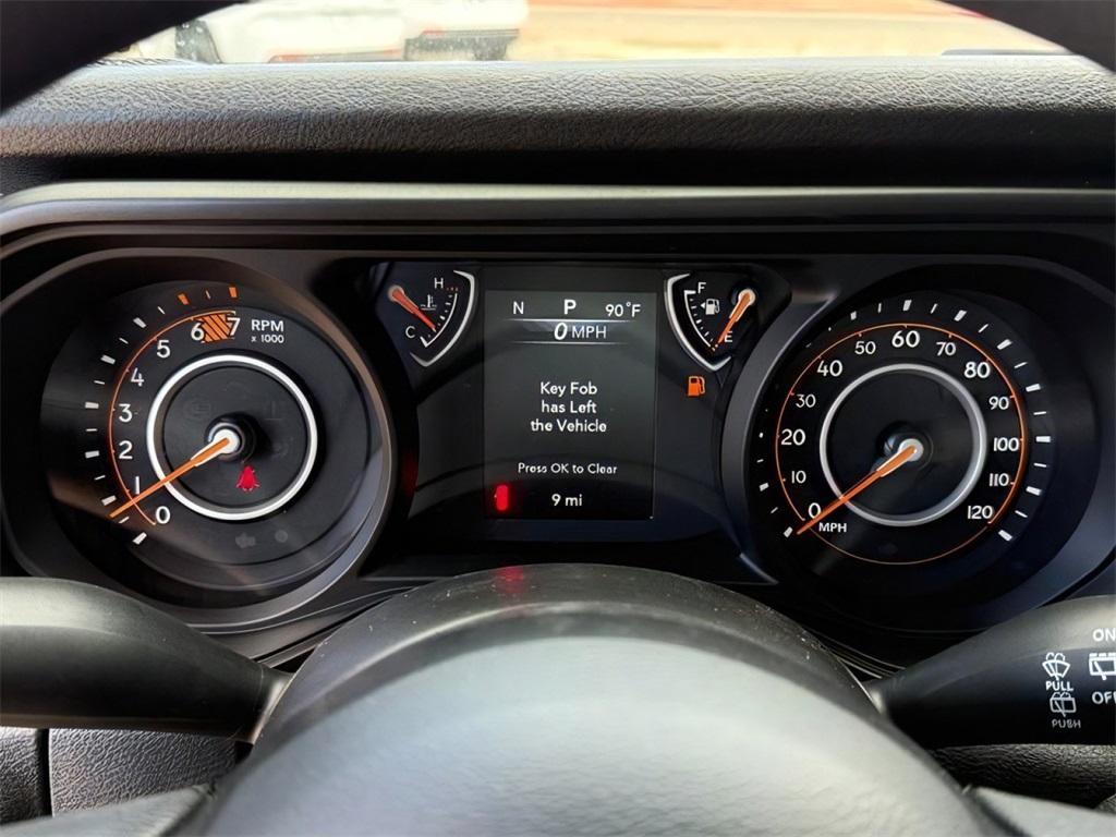 new 2025 Jeep Wrangler car, priced at $43,282
