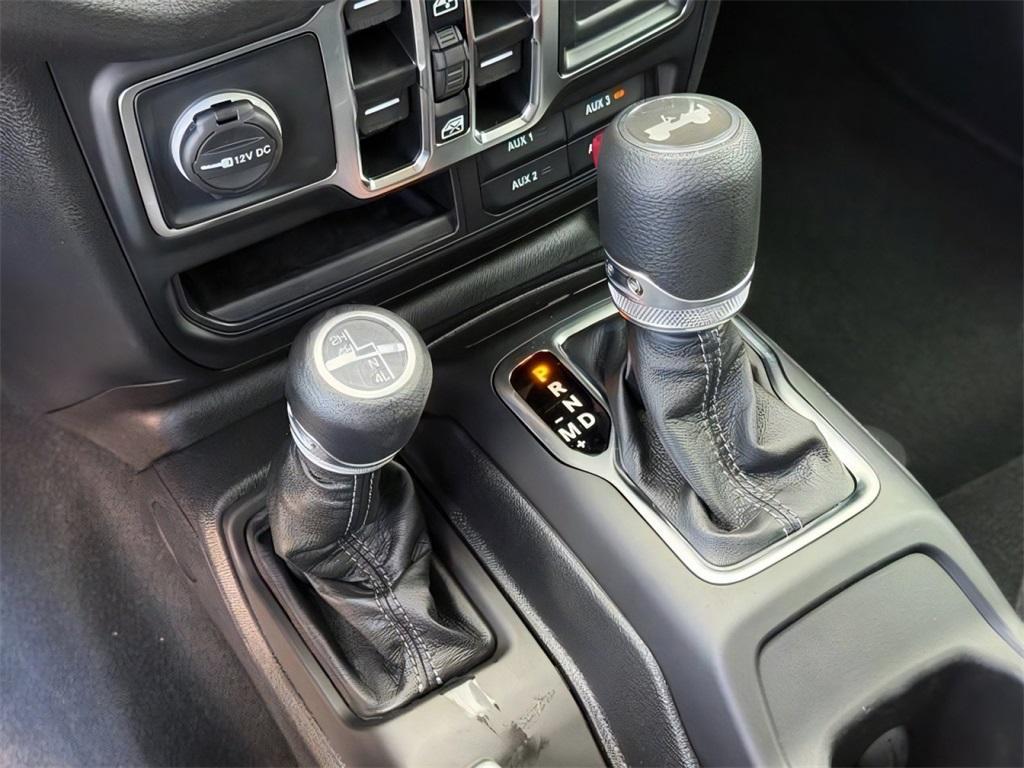 new 2025 Jeep Wrangler car, priced at $43,282
