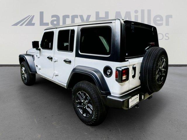 new 2025 Jeep Wrangler car, priced at $45,749