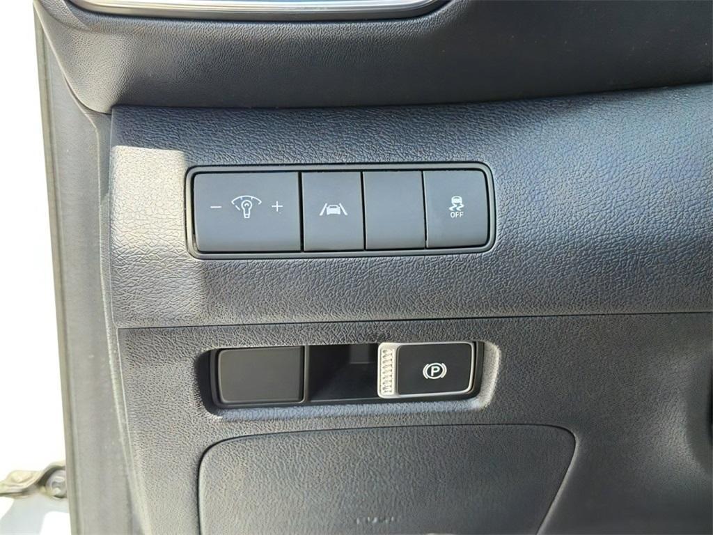 used 2021 Hyundai Santa Fe car, priced at $21,500