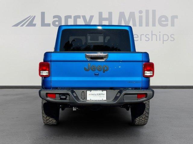 new 2025 Jeep Gladiator car, priced at $44,782