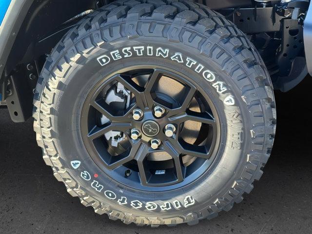 new 2025 Jeep Gladiator car, priced at $44,782