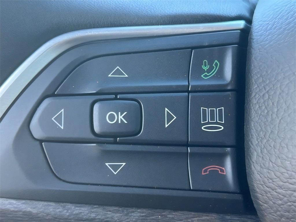 new 2025 Jeep Grand Cherokee L car, priced at $41,637