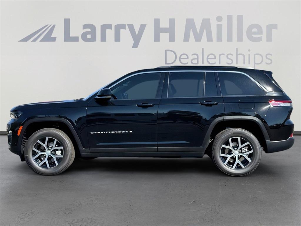 new 2025 Jeep Grand Cherokee car, priced at $47,027