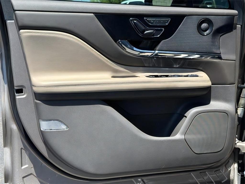 used 2020 Lincoln Corsair car, priced at $30,000