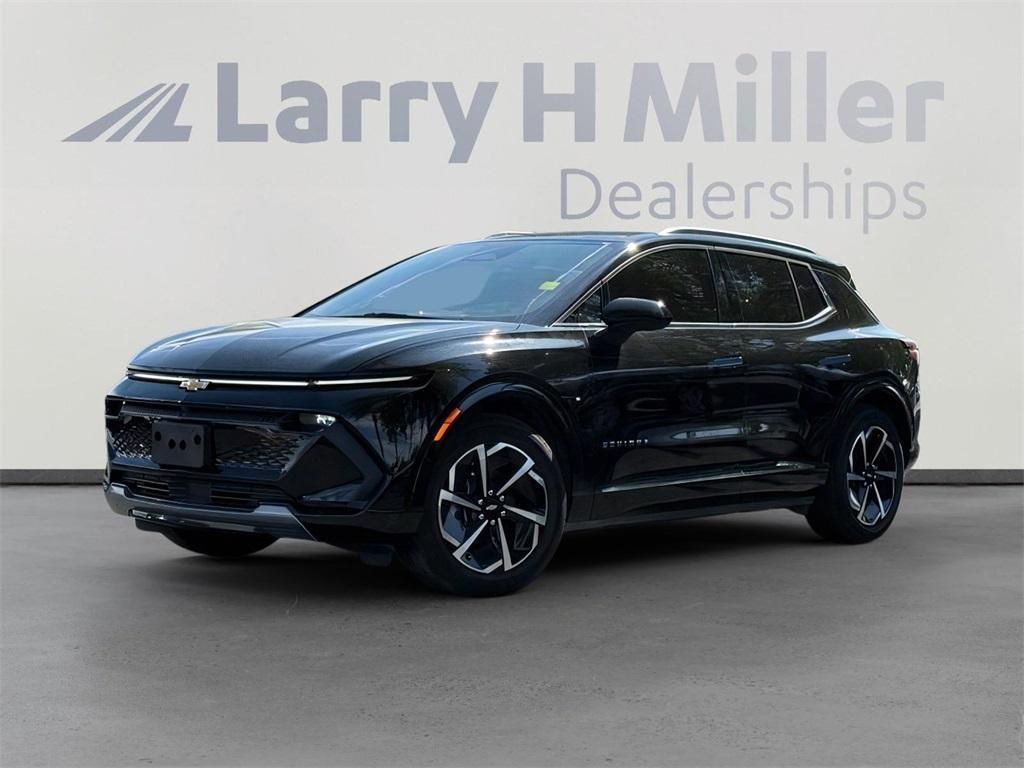 used 2025 Chevrolet Equinox EV car, priced at $29,000