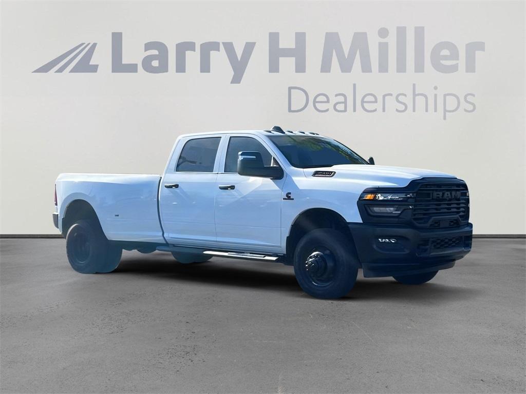 new 2025 Ram 3500 car, priced at $69,927