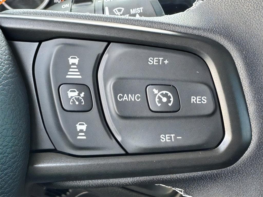 new 2025 Jeep Wrangler car, priced at $40,022