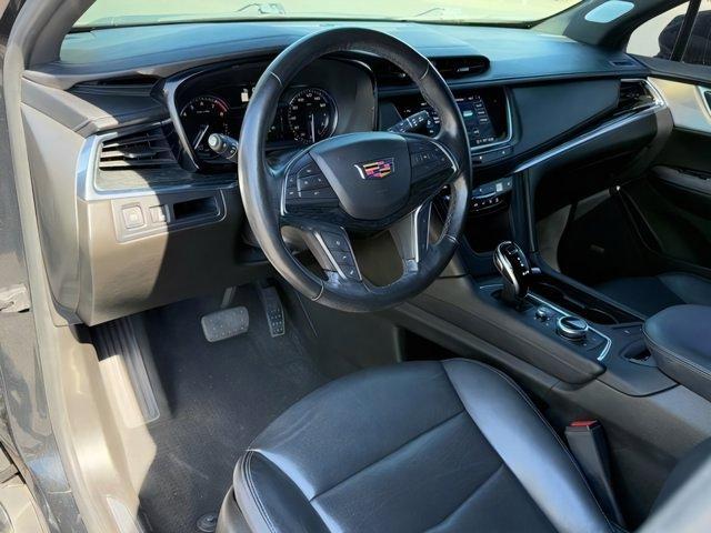 used 2021 Cadillac XT5 car, priced at $28,000