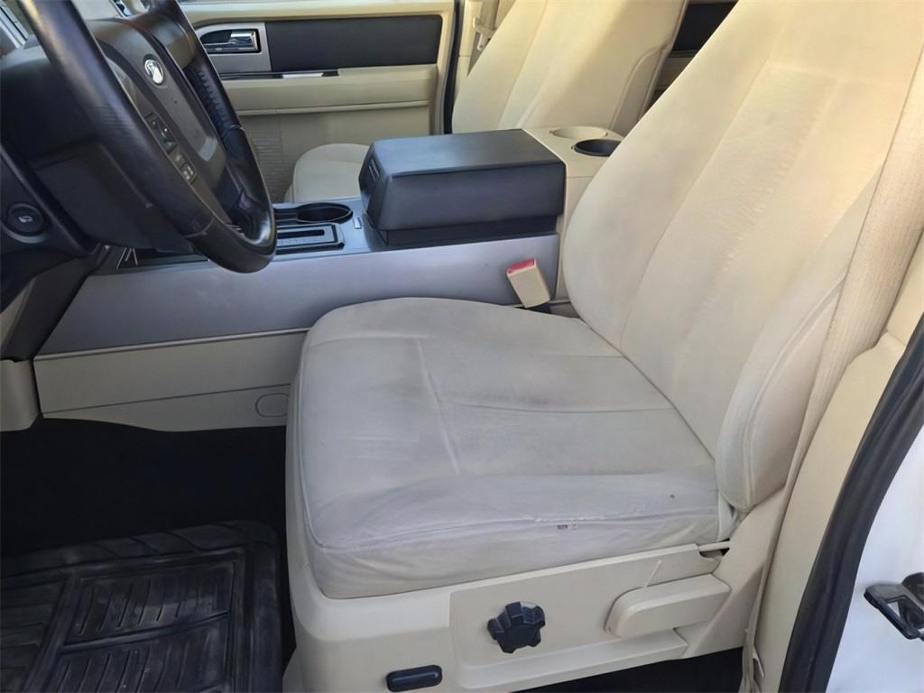 used 2015 Ford Expedition car, priced at $12,800